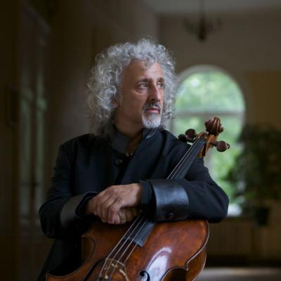 LVSO archyvas. Mischa Maisky, violoncele. Foto Hideki Shiozawa