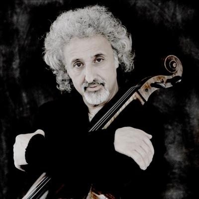 LVSO archyvas. Mischa Maisky, violoncele_Foto Mat Hennek, DG