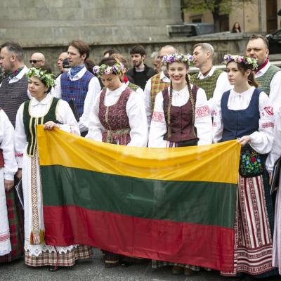 Choras Vilnius Rustaveli skvere