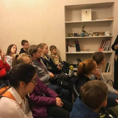 Medijų opera TRAVIATA su Jurbarko Antano Sodeikos meno mokyklos moksleiviais ir A. Sodeikos dukra Angele Sodeikaite-Mažeikiene