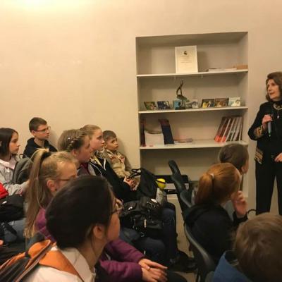 Medijų opera TRAVIATA su Jurbarko Antano Sodeikos meno mokyklos moksleiviais ir A. Sodeikos dukra Angele Sodeikaite-Mažeikiene