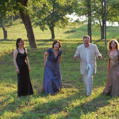 Kamerinis muzikinis spektaklis ,,Neaprėpiama žemė
