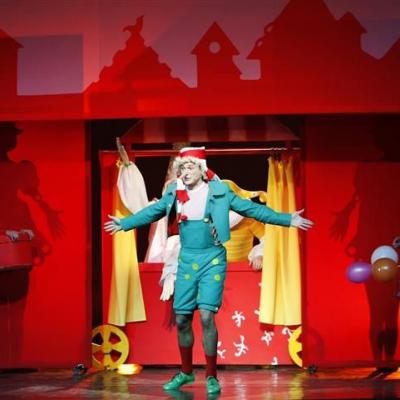 Debiutas - Buratinas Klaipėdos valstybiniame muzikiniame teatre 2009