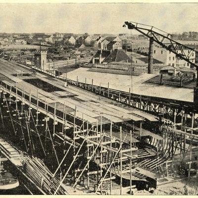 Žurnalas „Jūra“ 1938 m. Nr.6.  Lindenau laivų statybos įmonėje, statomas keleivinis jūrų laivas. Mažosios Lietuvos istorijos muziejaus archyvo nuotr.