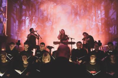Grupė „Merope“ ir choras „Jauna muzika“ dalinasi bendru albumu „Salos“