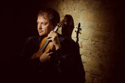 Festivalio „Klaipėdos muzikos pavasaris“ simfoninėje programoje pasirodys dirigentė G. Šlekytė ir smuikininkas S. Krylovas