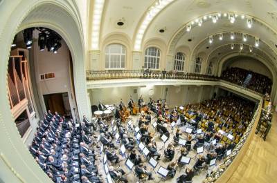 Filharmonijos 81-ąjį koncertų sezoną vainikuoja „Šlovinimo giesmė“