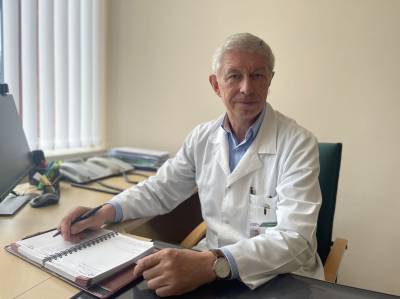 Gydytojas Virgilijus Vanagas pataria: scenos menų profesionalams reikia ne tik stiprinti kūną