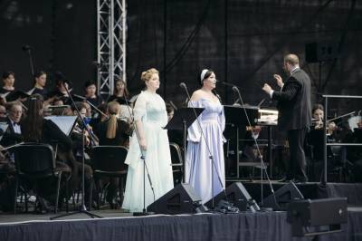 Klaipėdos festivalio pražios koncertas „Karo ir taikos dainos“ - padėka ir padrąsinimas Ukrainos žmonėms