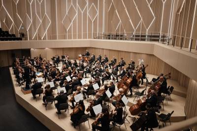 Naujojoje LVSO koncertų salėje karaliavo Jo Didenybė BRAHMSAS, Petras Geniušas ir Gianna Fratta.