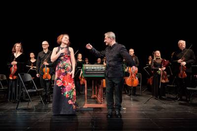 ENDLESS PLEASURE – stebuklas Senajame teatre