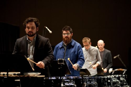JAV mušamųjų grupė „Sō Percussion“ Vilniuje