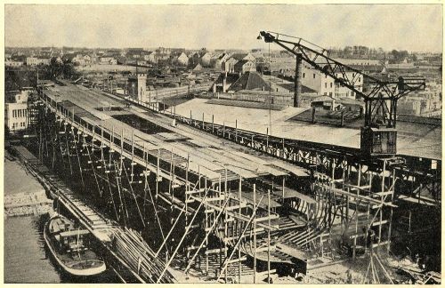 Žurnalas „Jūra“ 1938 m. Nr.6.  Lindenau laivų statybos įmonėje, statomas keleivinis jūrų laivas. Mažosios Lietuvos istorijos muziejaus archyvo nuotr.jpg