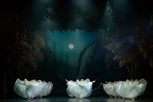 Baletas „Žizel“ primena būties trapumą ir jausmų amžinumą