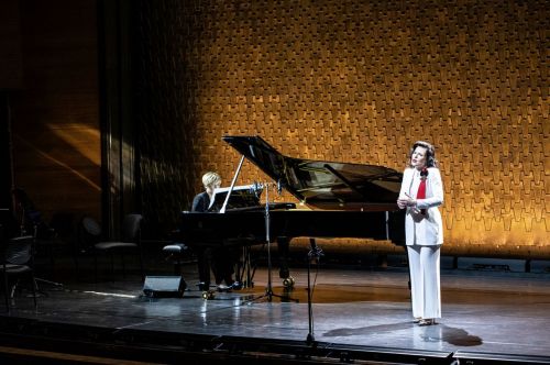 LNOBT scenoje aidėjo muzikinės maldos už Baltarusiją