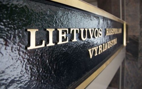 Keturiolika muzikų tarp šešiasdešimties kūrėjų