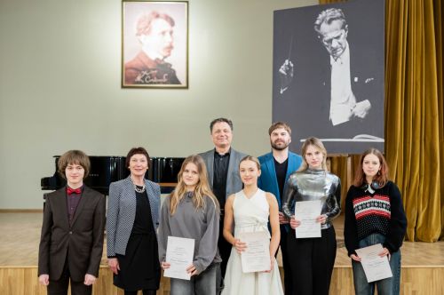 XII tarptautinis Balio Dvariono konkursas: atlikėjai iš 20 šalių džiugins klausytojus Kaune ir Vilniuje