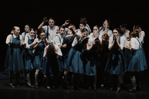 „Matilda“: šviesos ir drąsos kupina muzikinė kelionė visai šeimai