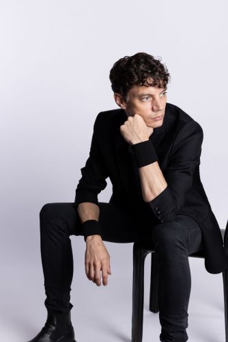 Francesco Tristano: „Grąžinkime fortepijoną ten, kur jam vieta, – į ateitį“