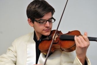 Kauno simfoninio orkestro koncerte – Popiežiui griežęs smuikininkas