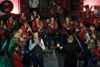 Garsenybės iš D.Britanijos dalyvavo koncerte “Briliantinė fantazija” Panevėžyje